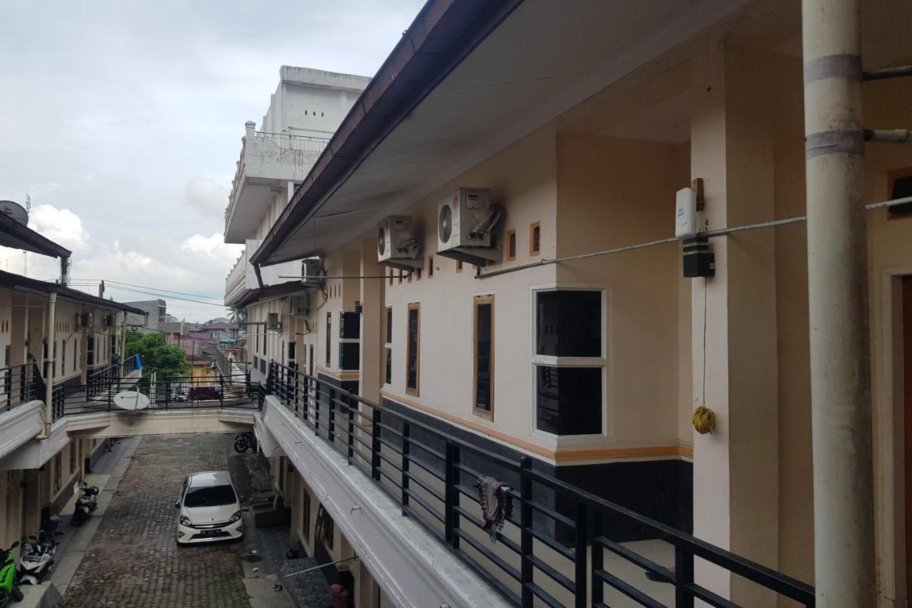 Oyo 91647 Sanina Residence Pematangsiantar Luaran gambar