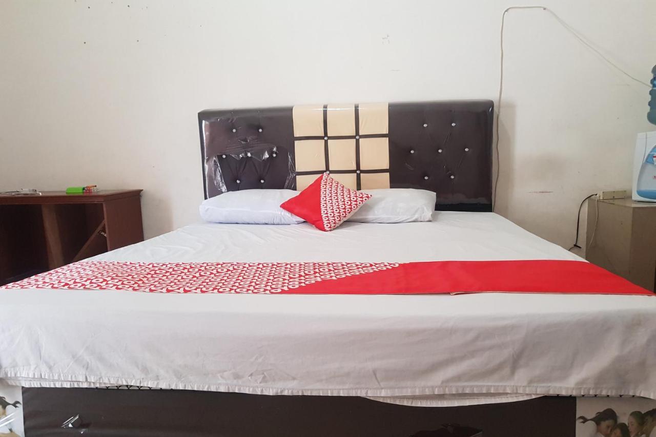 Oyo 91647 Sanina Residence Pematangsiantar Luaran gambar
